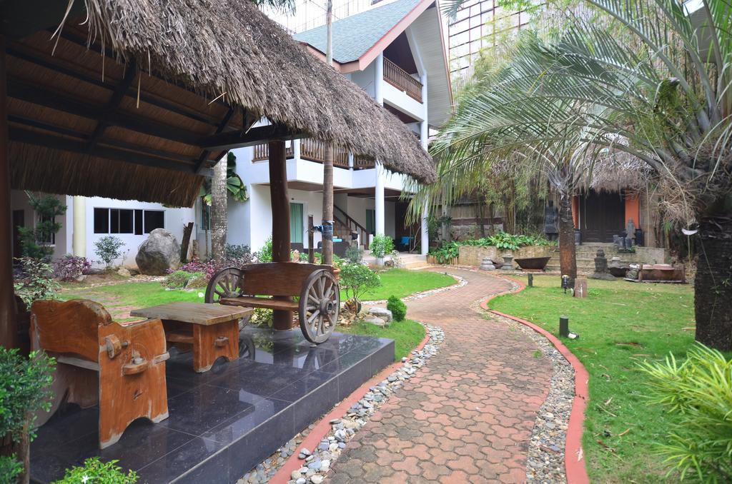 Pinjalo Resort Manoc-Manoc Zewnętrze zdjęcie